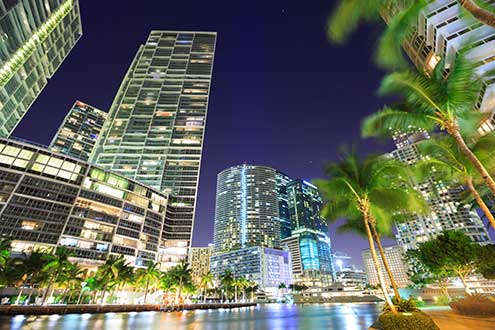 miami-managed-service-provider-downtown-cityscape-at-night
